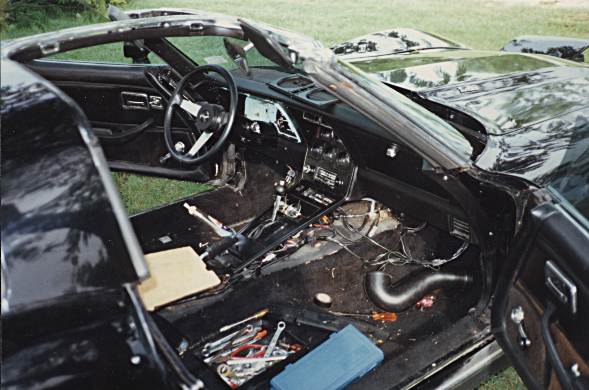 Console in pieces, 43,909 Bytes